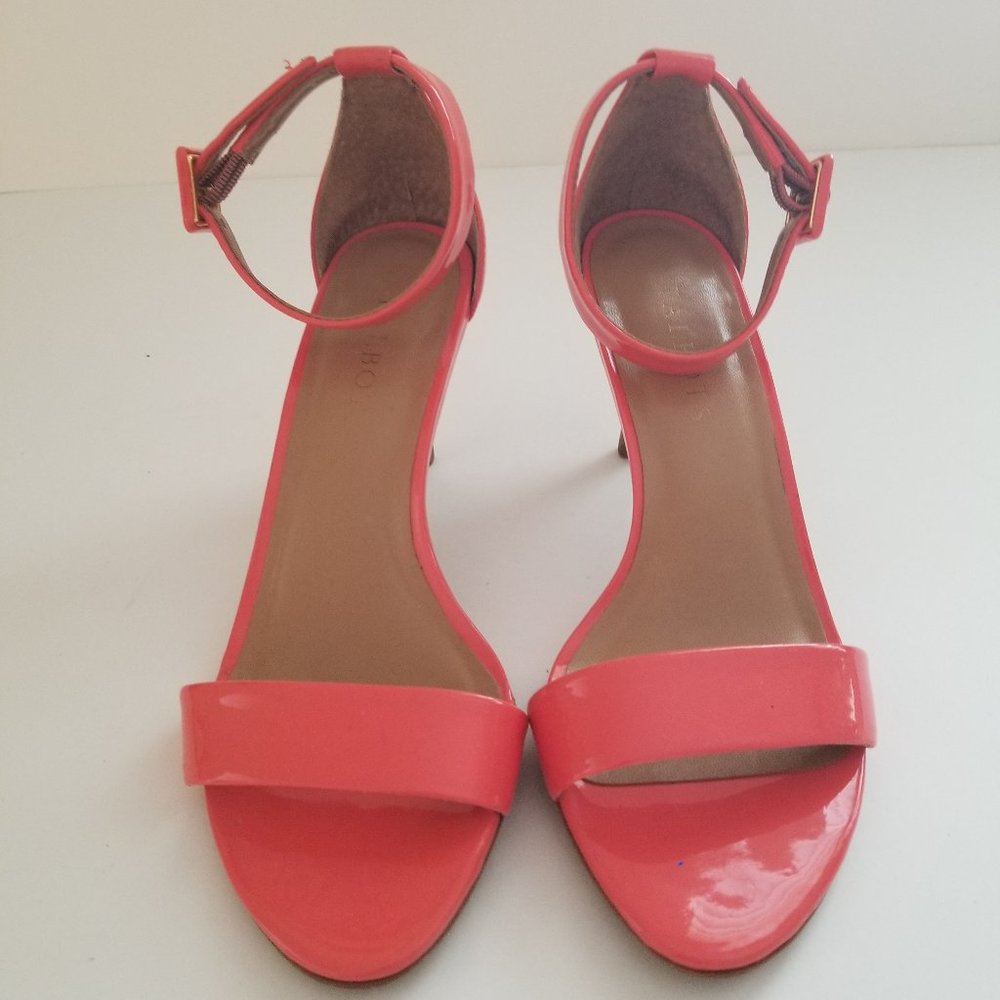 Pretty coral grown up sandals